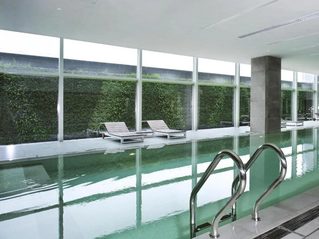 Chongqing The Lotus Hotel