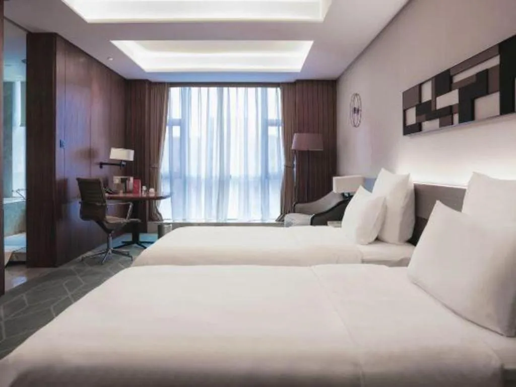 Bed in Chongqing The Lotus Hotel