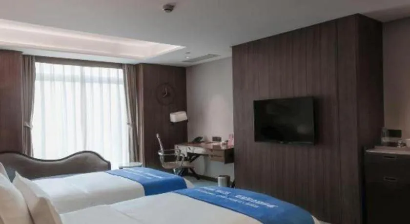 Bed in Chongqing The Lotus Hotel