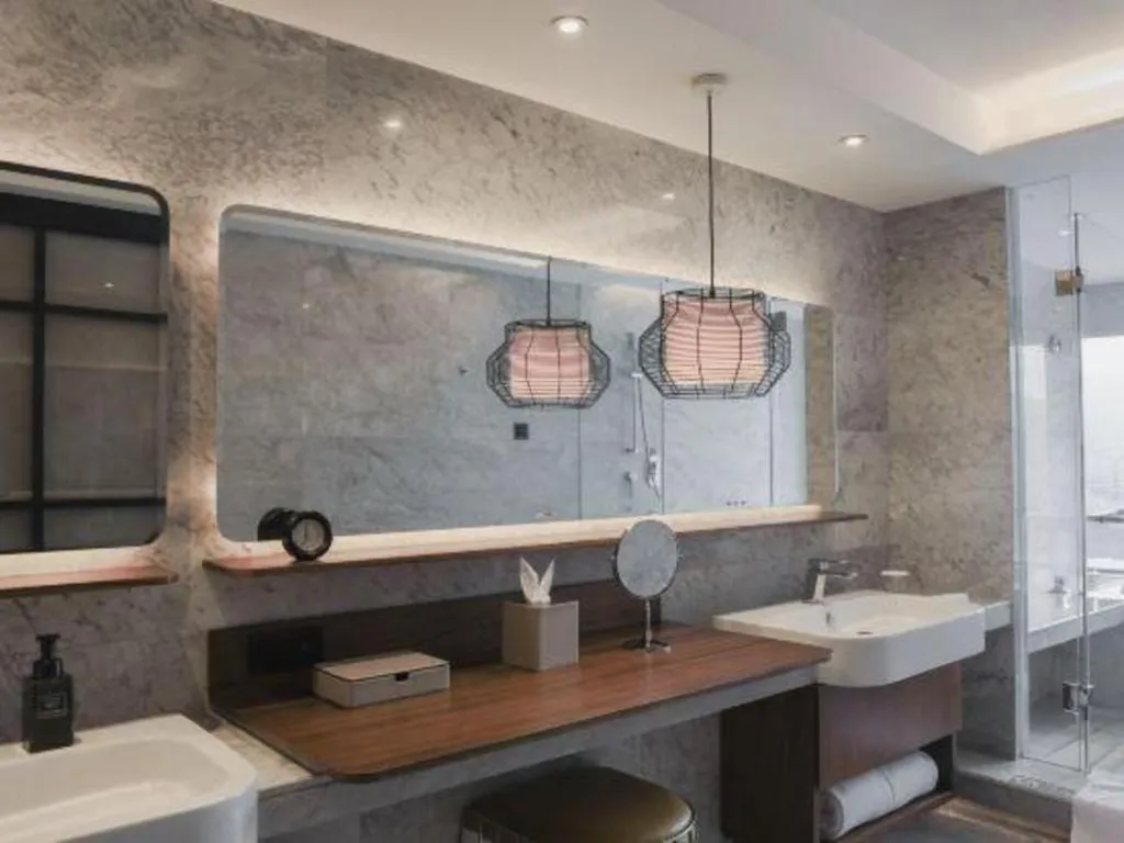 Chongqing The Lotus Hotel