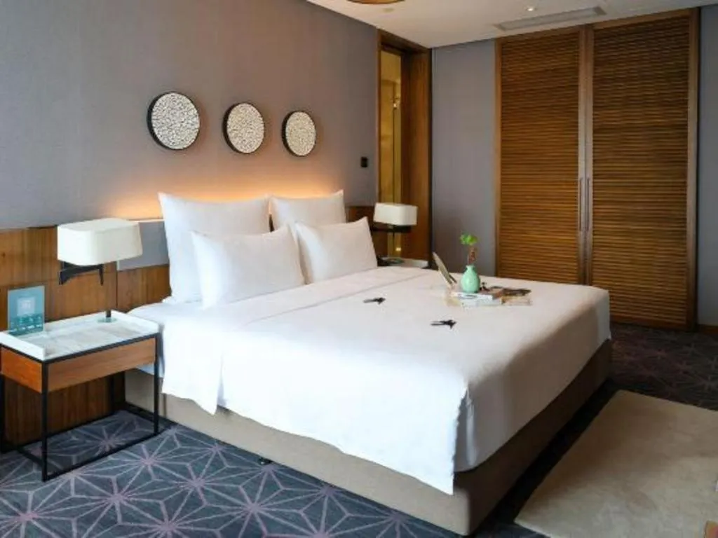 Bed in Chongqing The Lotus Hotel