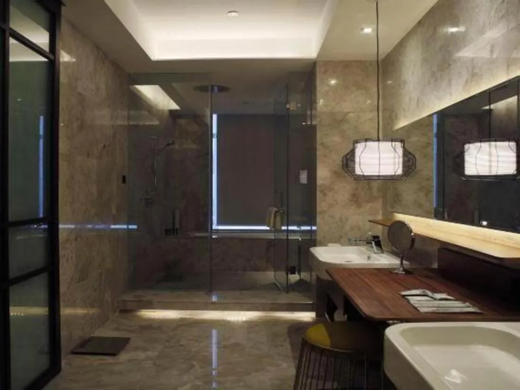 Chongqing The Lotus Hotel