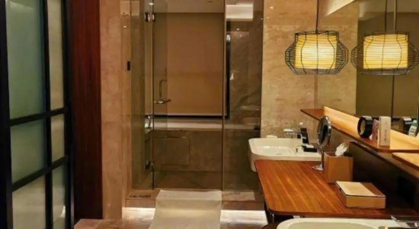 Chongqing The Lotus Hotel