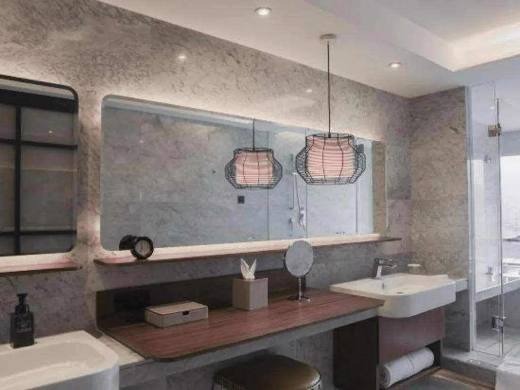 Chongqing The Lotus Hotel