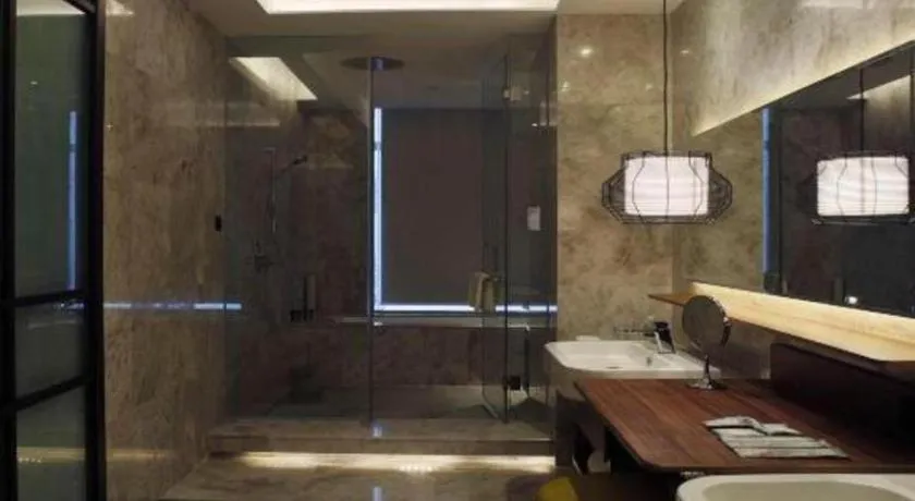 Chongqing The Lotus Hotel