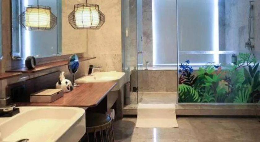 Chongqing The Lotus Hotel