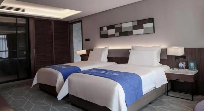 Bed in Chongqing The Lotus Hotel