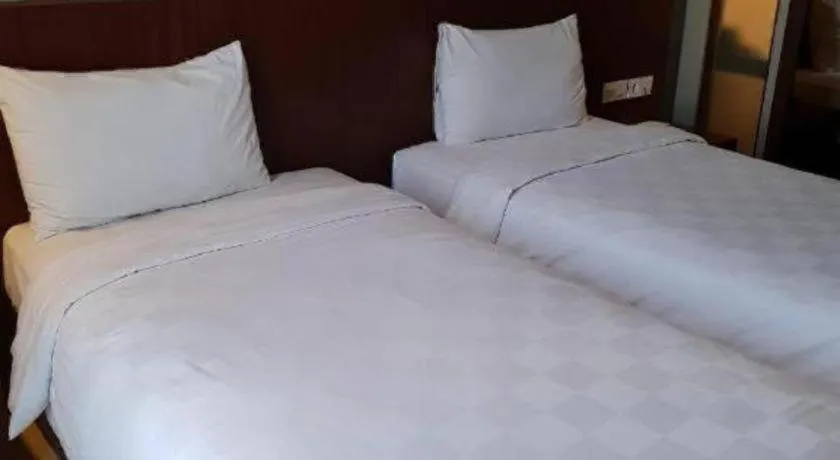 Bed in D'Anaya Hotel Bogor
