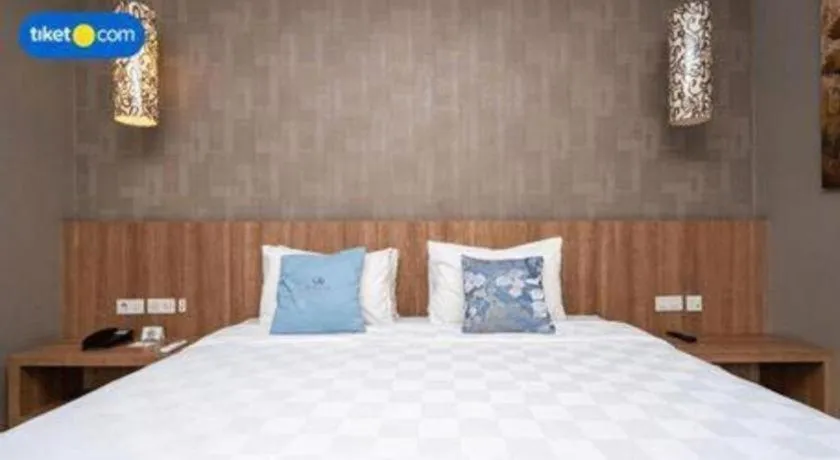 Bed in D'Anaya Hotel Bogor