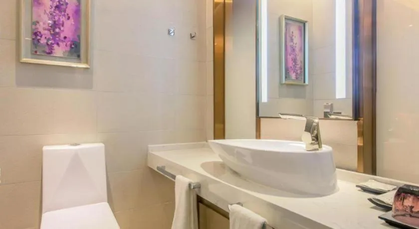 Lavande Hotel·Wuxue Kanjiang Avenue