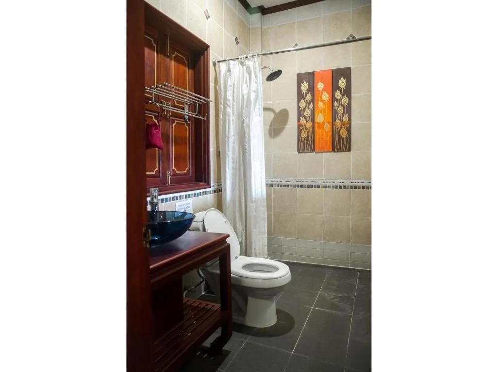 The View Pavilion Hotel