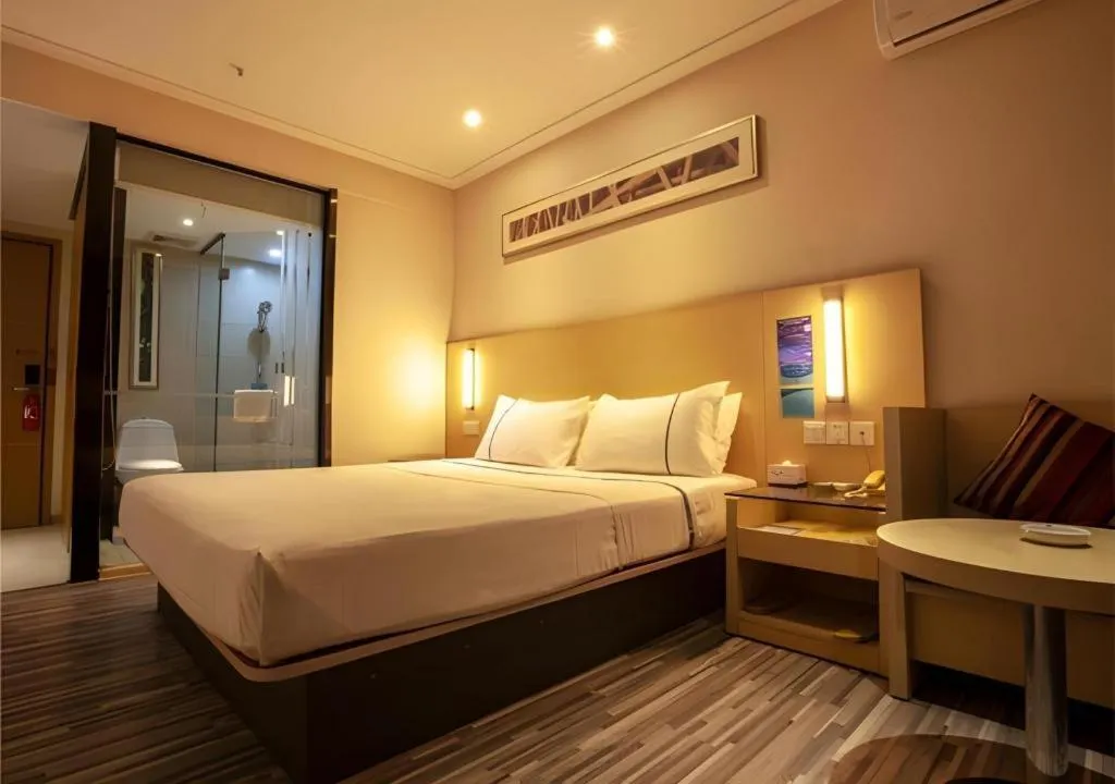 Bed in City Comfort Inn Hechi Du'an Wenti Square