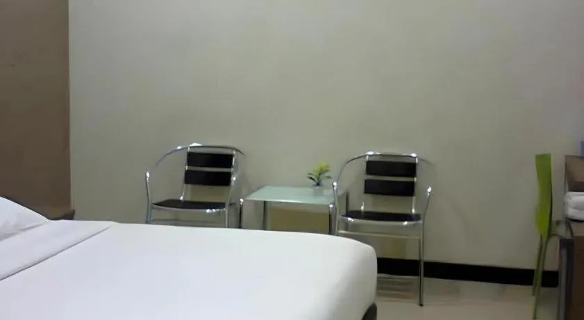 Bed in Permata Hotel