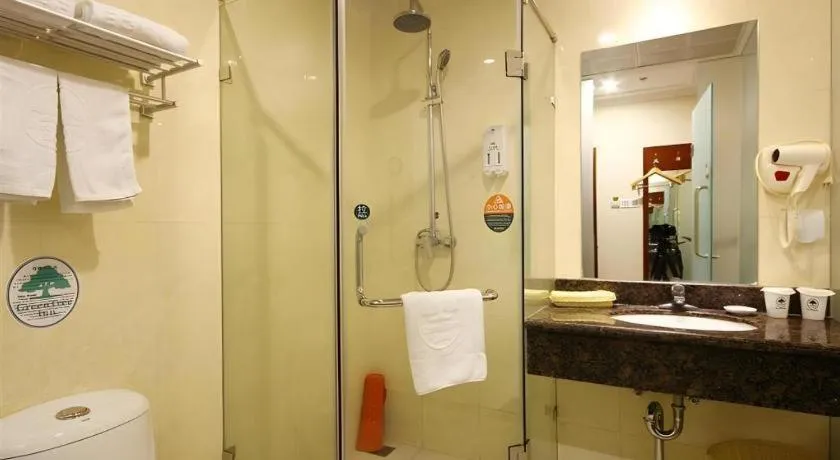 GreenTree Inn Beijing Chaoyang District Shilihe Subway Station Express Hotel