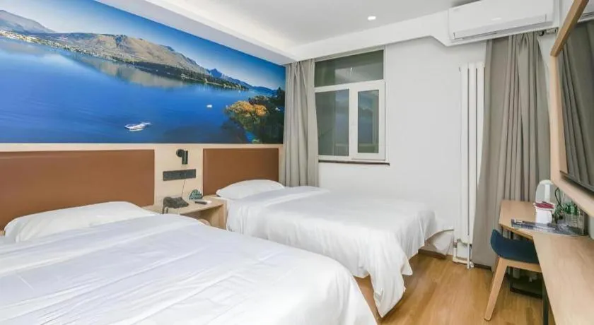 Bed in GreenTree Inn Beijing Chaoyang District Shilihe Subway Station Express Hotel