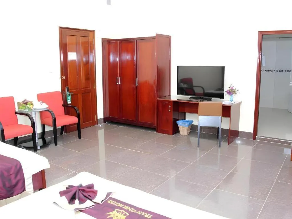 Tran Vinh Hotel