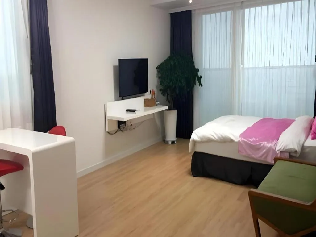 Bed in Swansea Resort