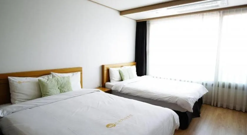 Bed in Swansea Resort