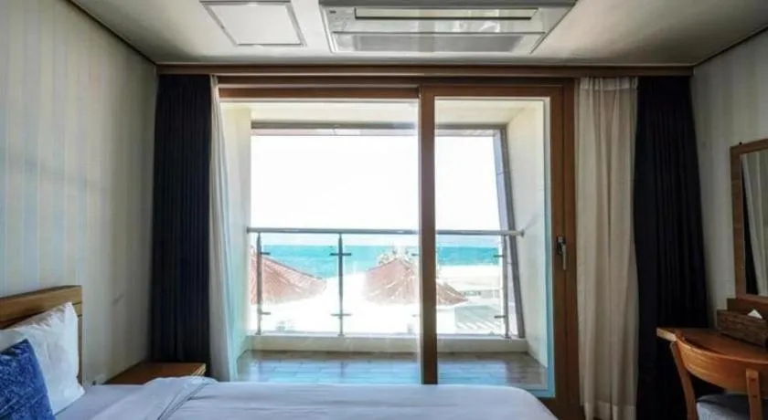 Bed in Swansea Resort