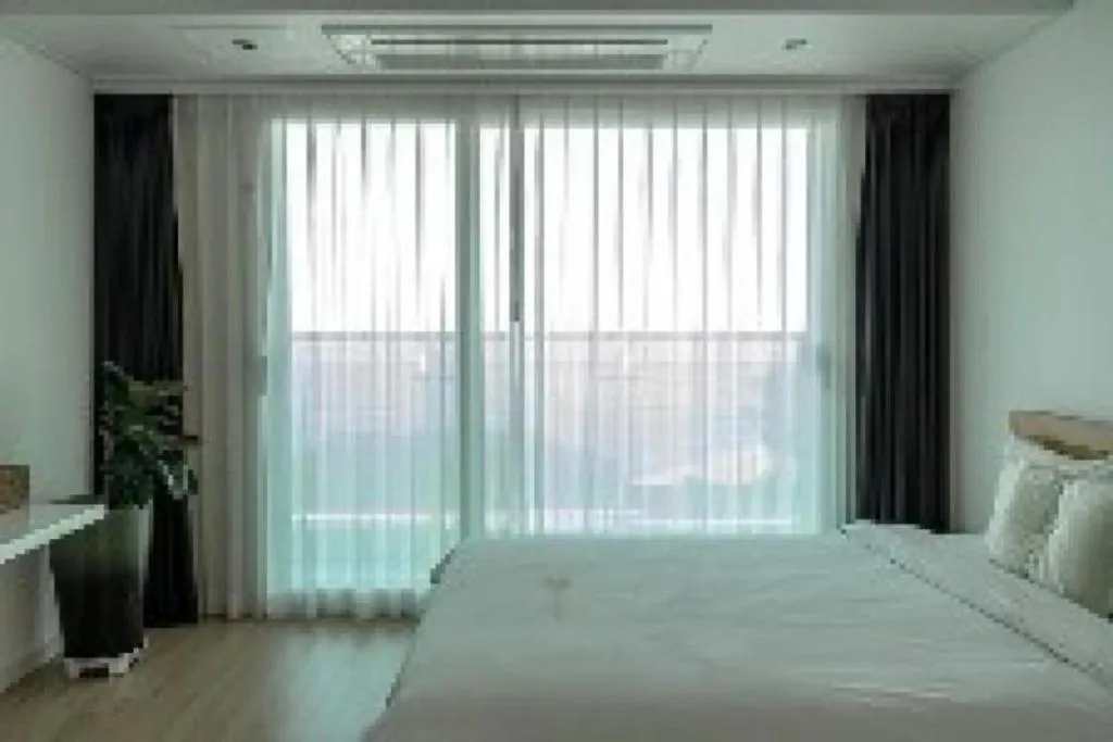 Bed in Swansea Resort