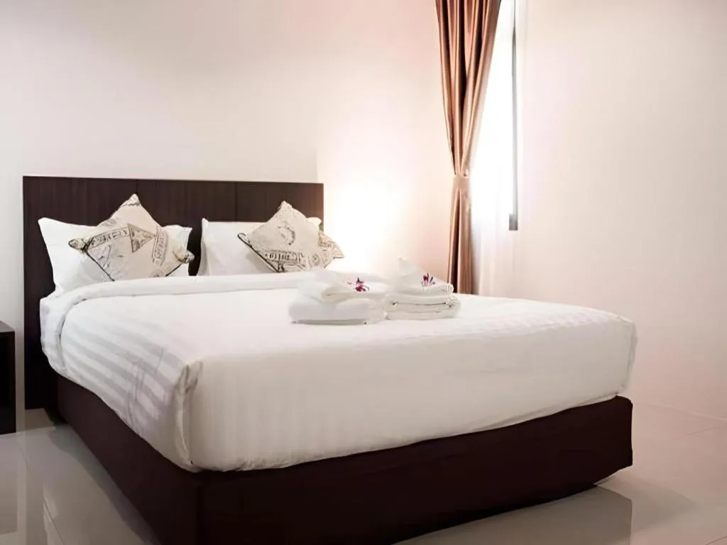 Bed in The Viewpoint Hotel