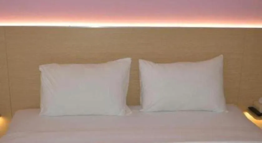 Bed in I&M Hotel Billiard