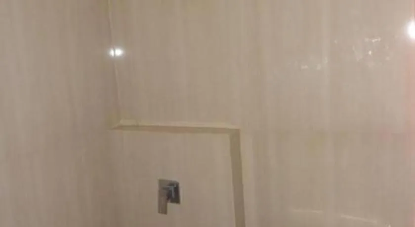 De Lemon Gatsu Hotel