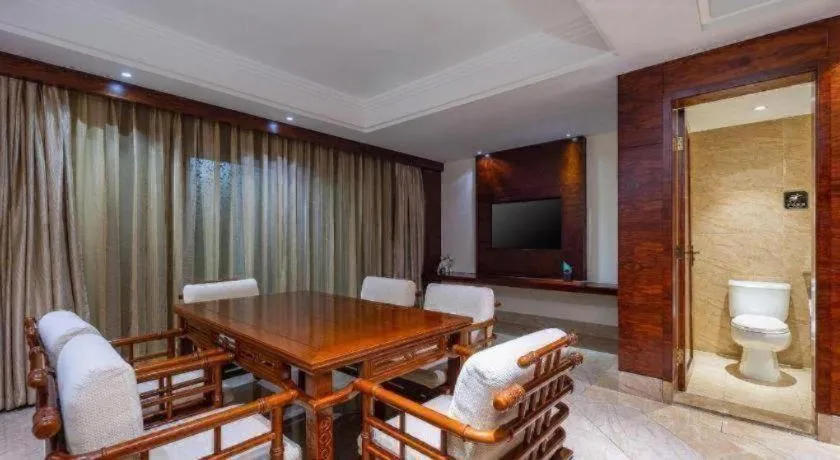 Haikou Kai Wei Hotel