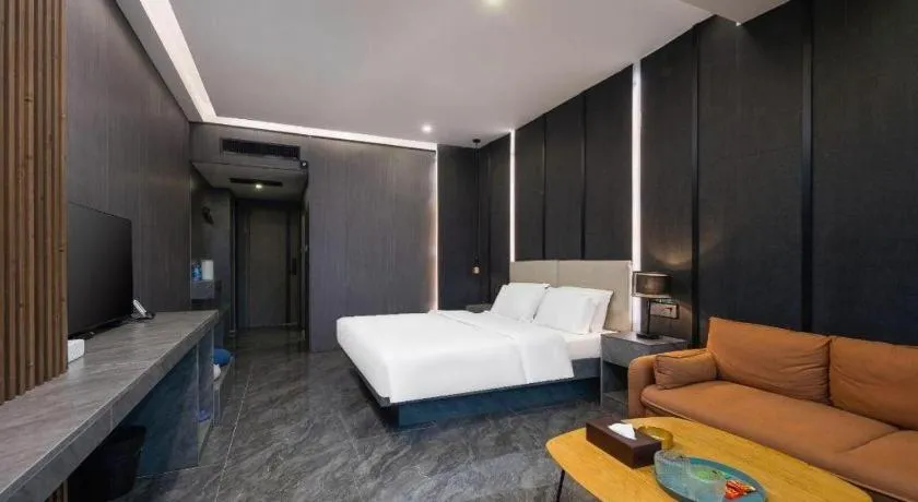 Bed in Haikou Kai Wei Hotel