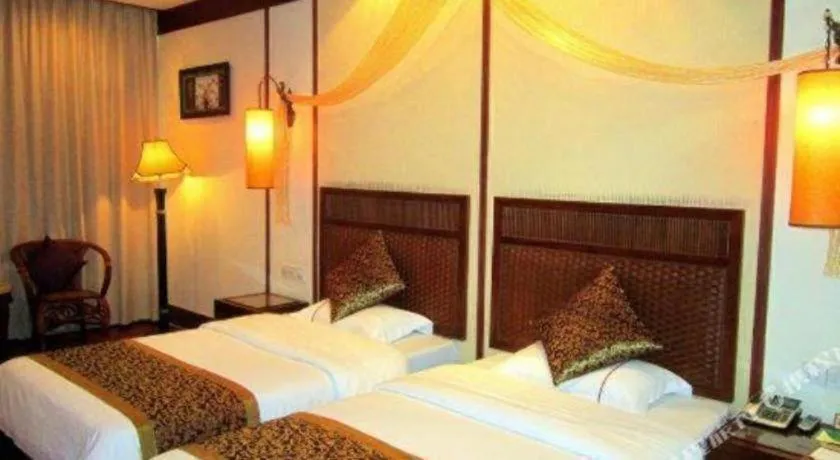 Bed in Haikou Kai Wei Hotel