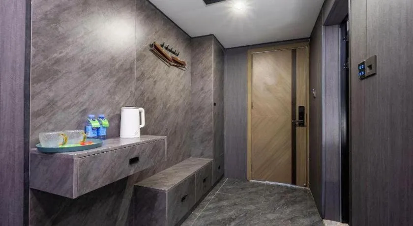 Haikou Kai Wei Hotel