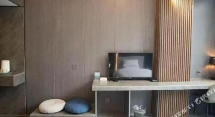 Bed in Haikou Kai Wei Hotel