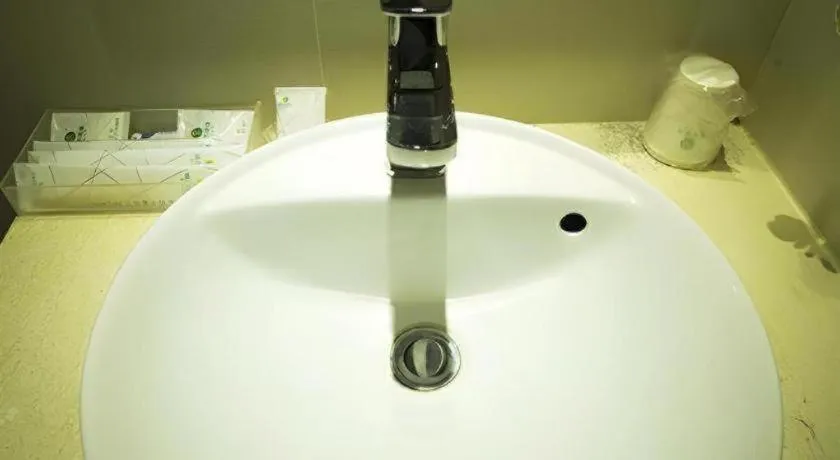 City Comfort Inn Huanggang Baota Avenue