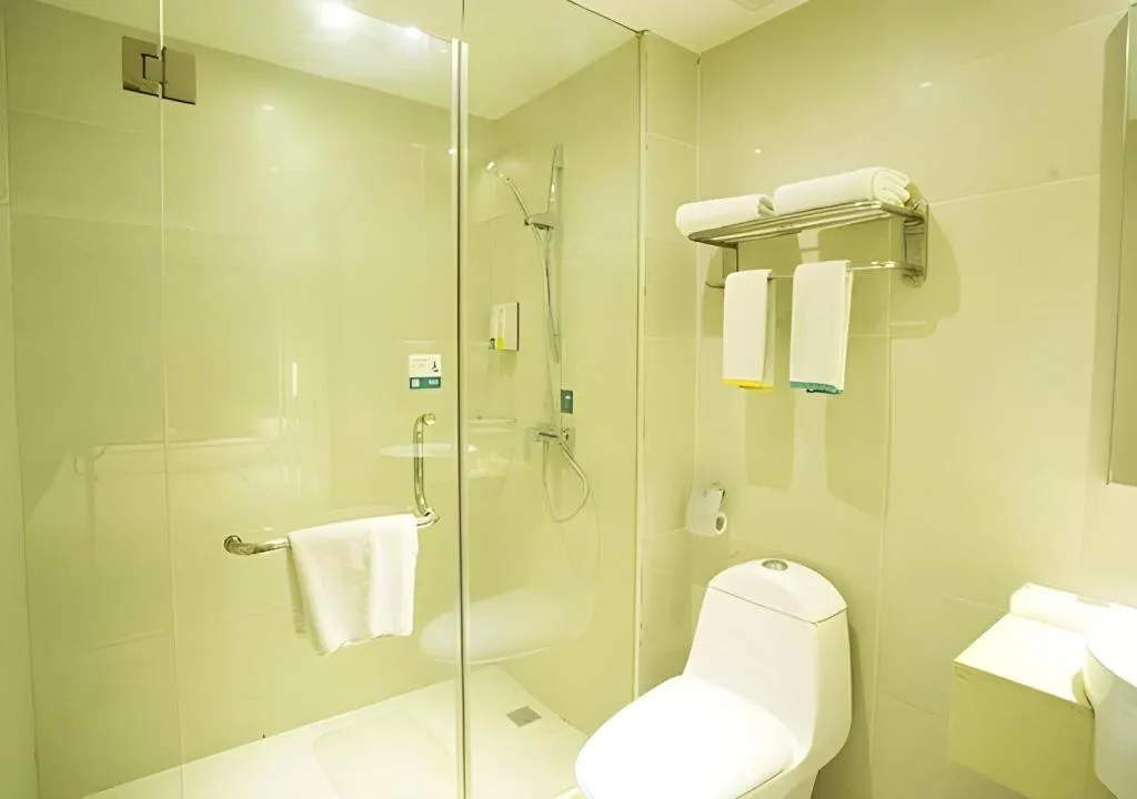 City Comfort Inn Huanggang Baota Avenue