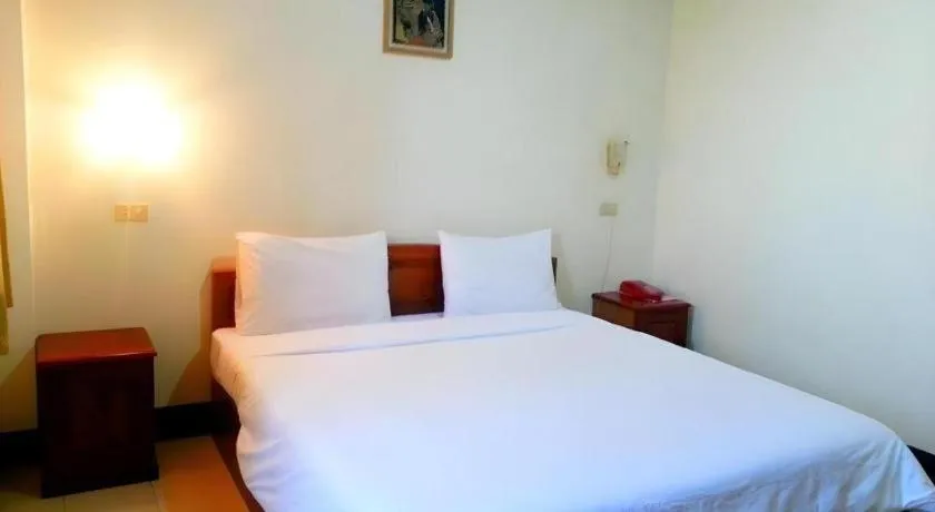 Bed in Sisavath Hotel