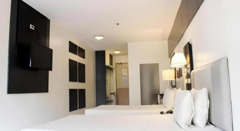 Majestic Hotel Manila - Formerly Octagon Mansion Hotel Manila