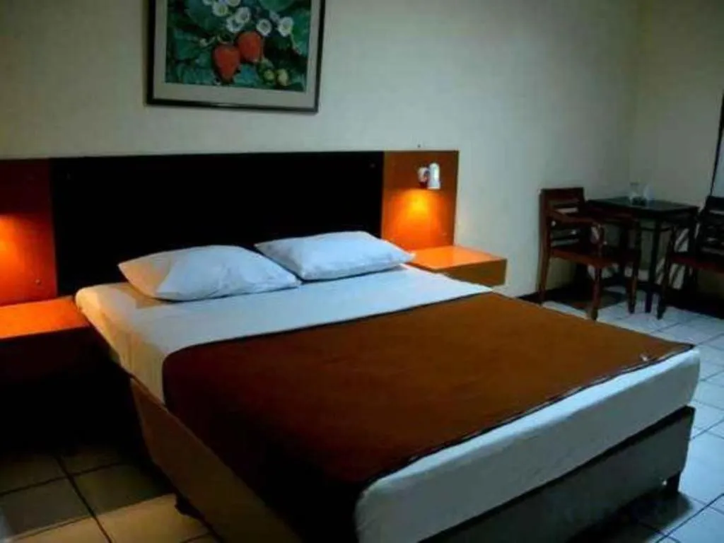 Bed in Augusta Pelabuhan Ratu Hotel