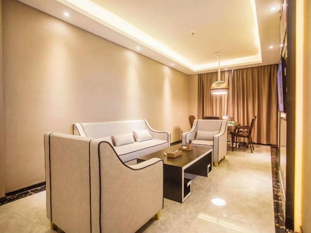 Lavande Hotel Zhaoqing government Dinghu Mountain Scenic Spot