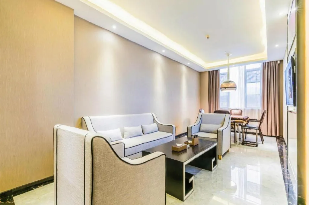 Lavande Hotel Zhaoqing government Dinghu Mountain Scenic Spot