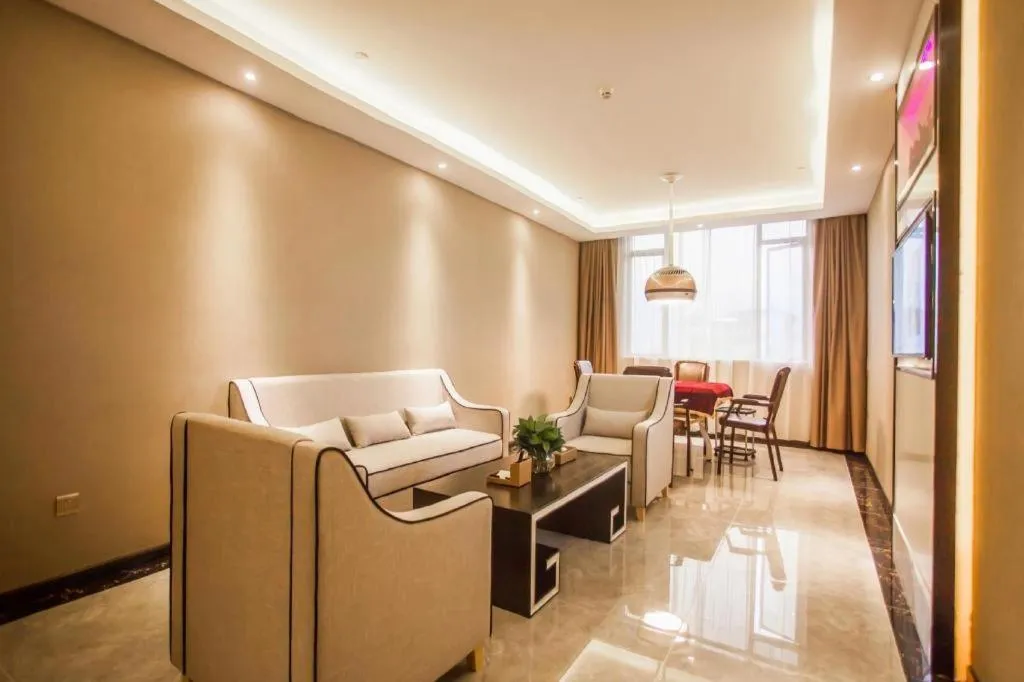 Lavande Hotel Zhaoqing government Dinghu Mountain Scenic Spot