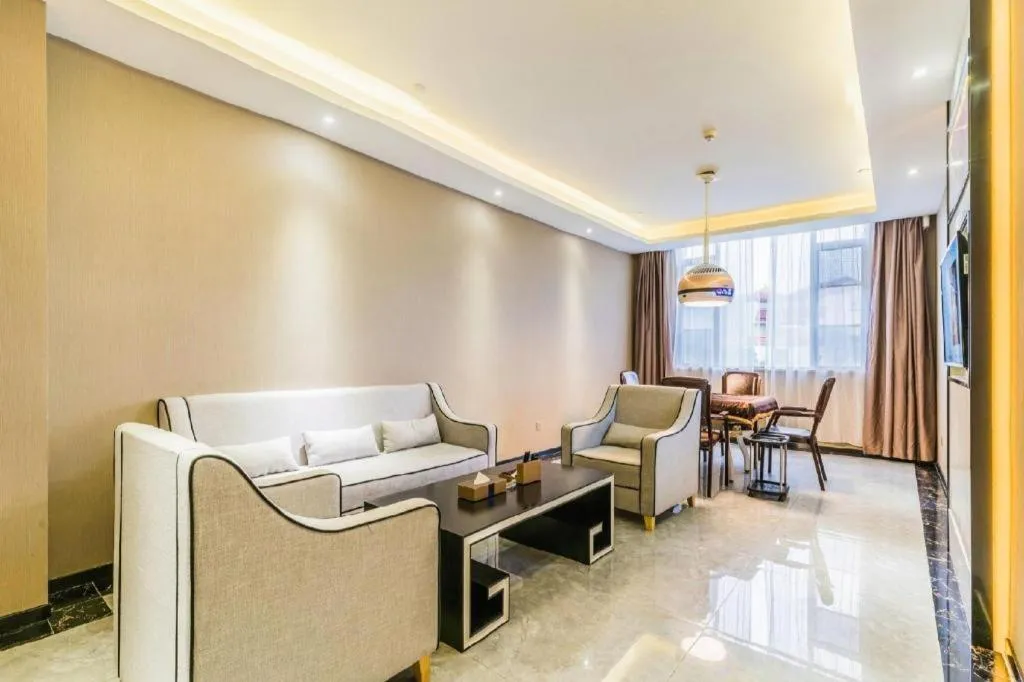 Lavande Hotel Zhaoqing government Dinghu Mountain Scenic Spot