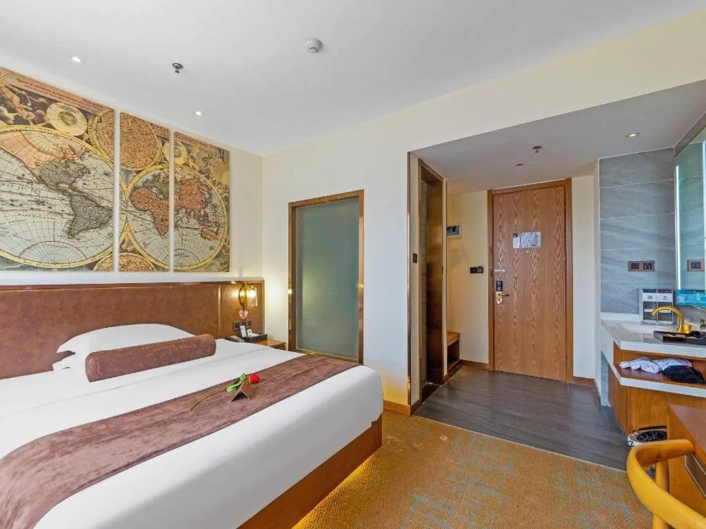 Bed in James Joyce Coffetel Xi'an Lingtong The Terracotta Army Huaqingchi University Town Metro Station