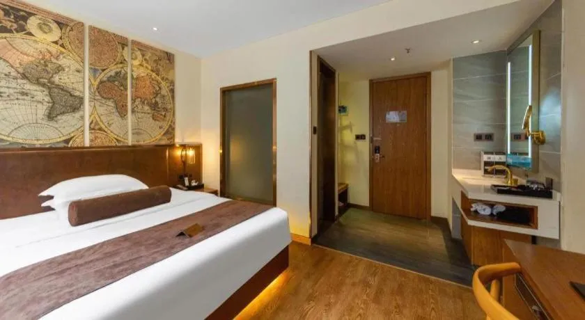 Bed in James Joyce Coffetel Xi'an Lingtong The Terracotta Army Huaqingchi University Town Metro Station