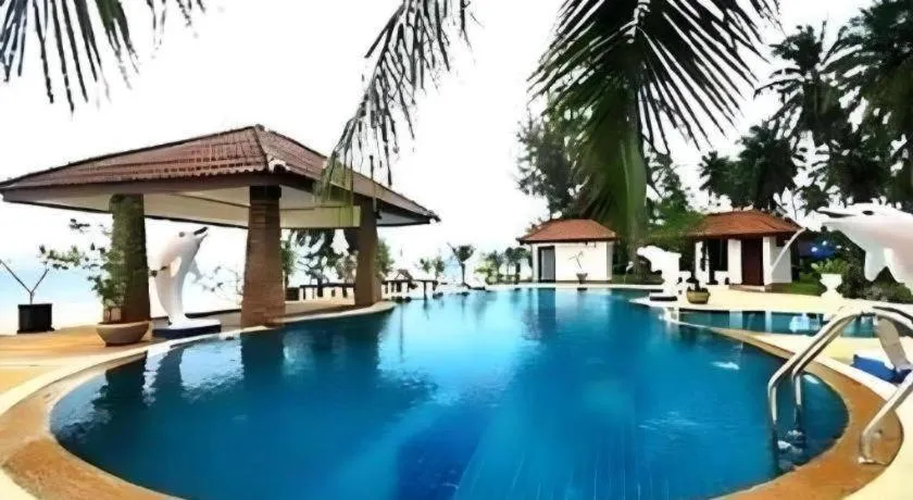 Alongkot Beach Resort Khanom