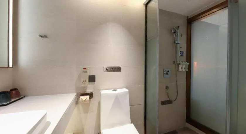 Lavande Hotels Guangzhou Fangcun Huadiwan Metro Station