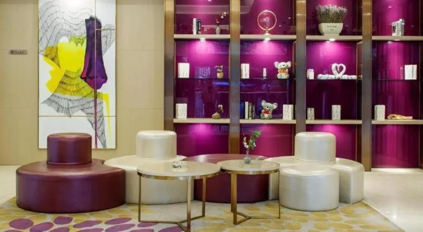 Lavande Hotels Guangzhou Fangcun Huadiwan Metro Station