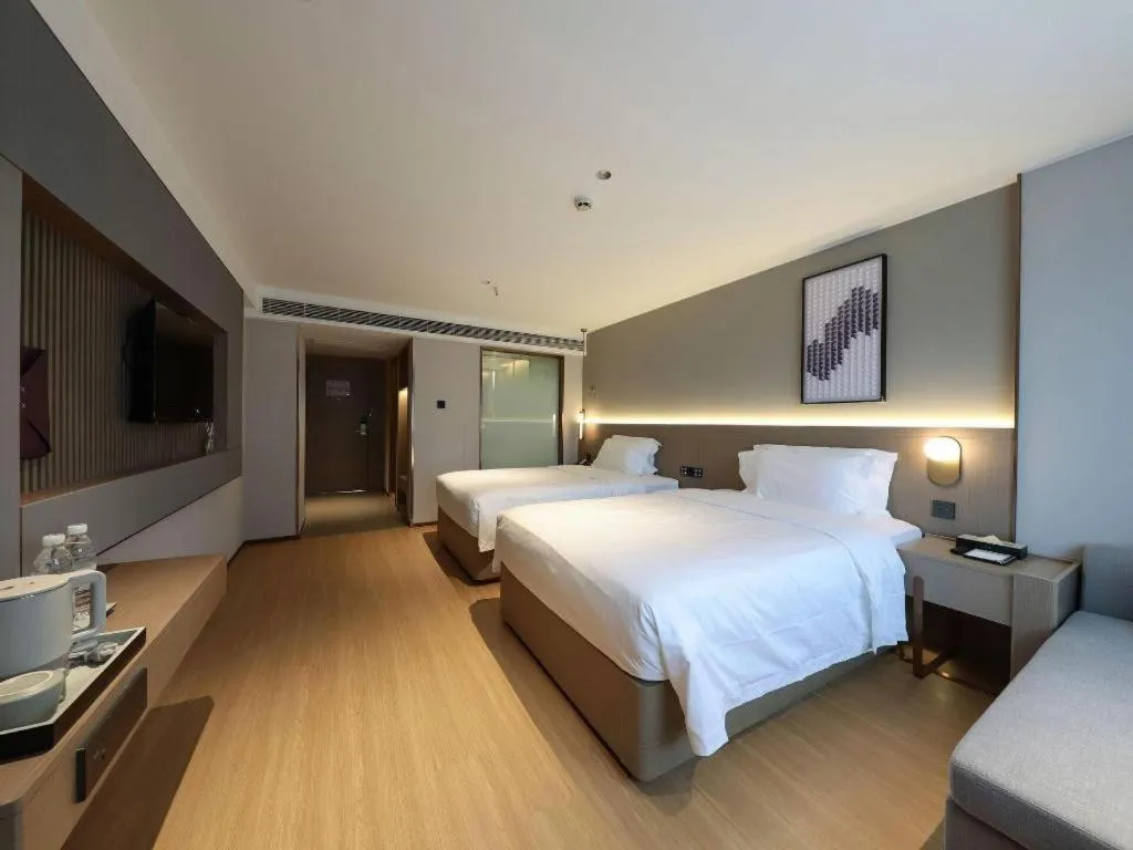 Bed in Lavande Hotels Guangzhou Fangcun Huadiwan Metro Station