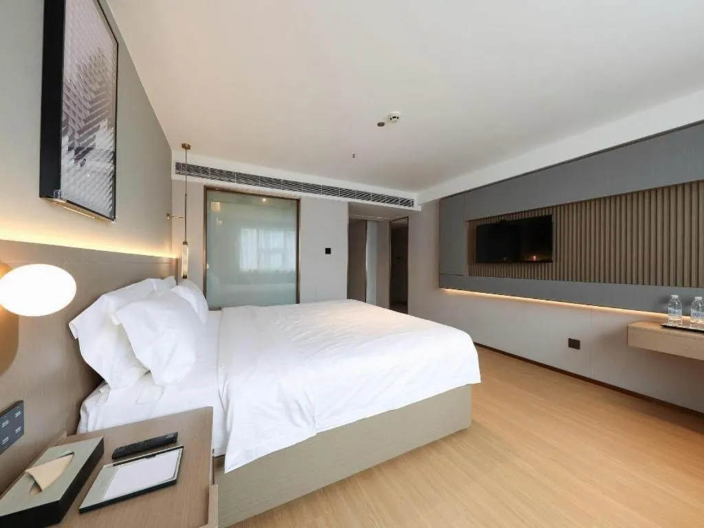 Bed in Lavande Hotels Guangzhou Fangcun Huadiwan Metro Station