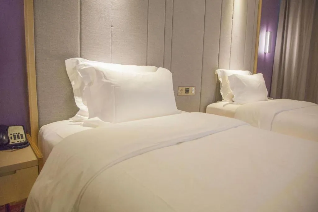 Bed in Lavande Hotels Guangzhou Fangcun Huadiwan Metro Station