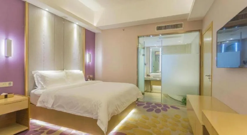 Bed in Lavande Hotels Guangzhou Fangcun Huadiwan Metro Station